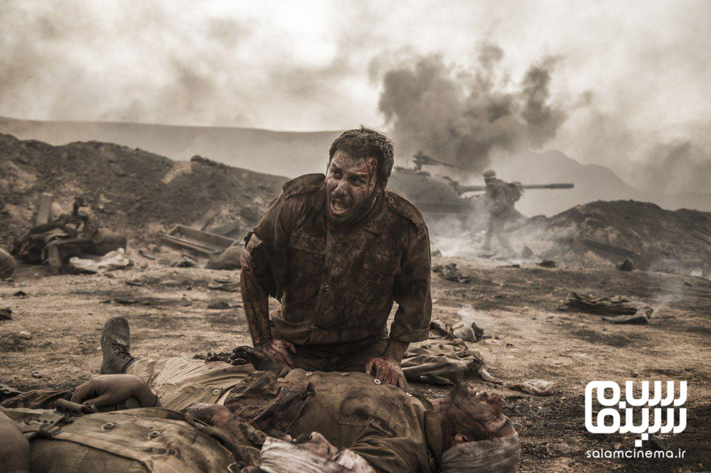 جواد عزتی در «تنگه ابوقریب»