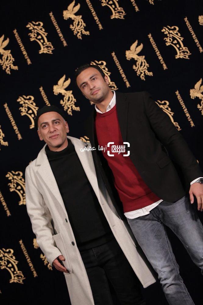 امیر جدیدی و حمیدرضا آذرنگ در اکران «تنگه ابوقریب» در کاخ سی و ششمین جشنواره فیلم فجر