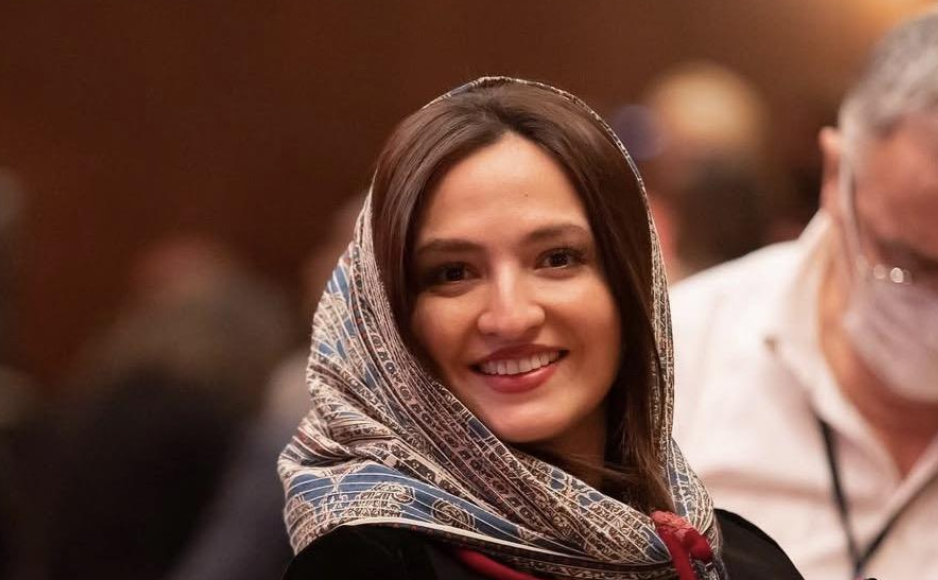 مهرداد صدیقیان و گلاره عباسی به «دانه‌های انگور» پیوستند