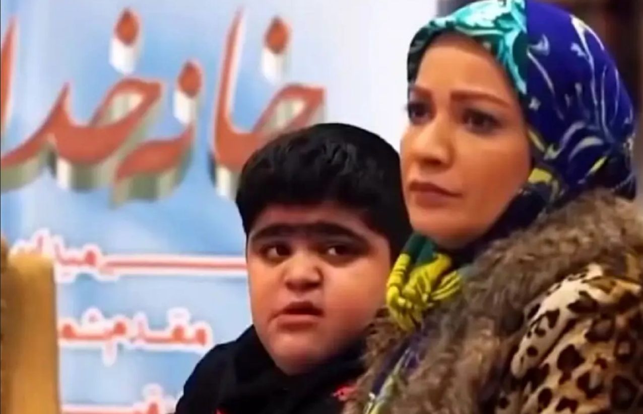 عکس| سفر در زمان؛ «بهروز» سریال پایتخت 6 بعد 6 سال و در کنار دریای خزر