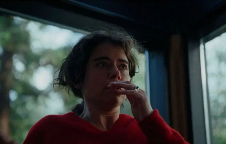 نقد فیلم ترسناک «نگهبان»؛ همه‌چیز و هیچ‌چیز به سبک آز پرکینز