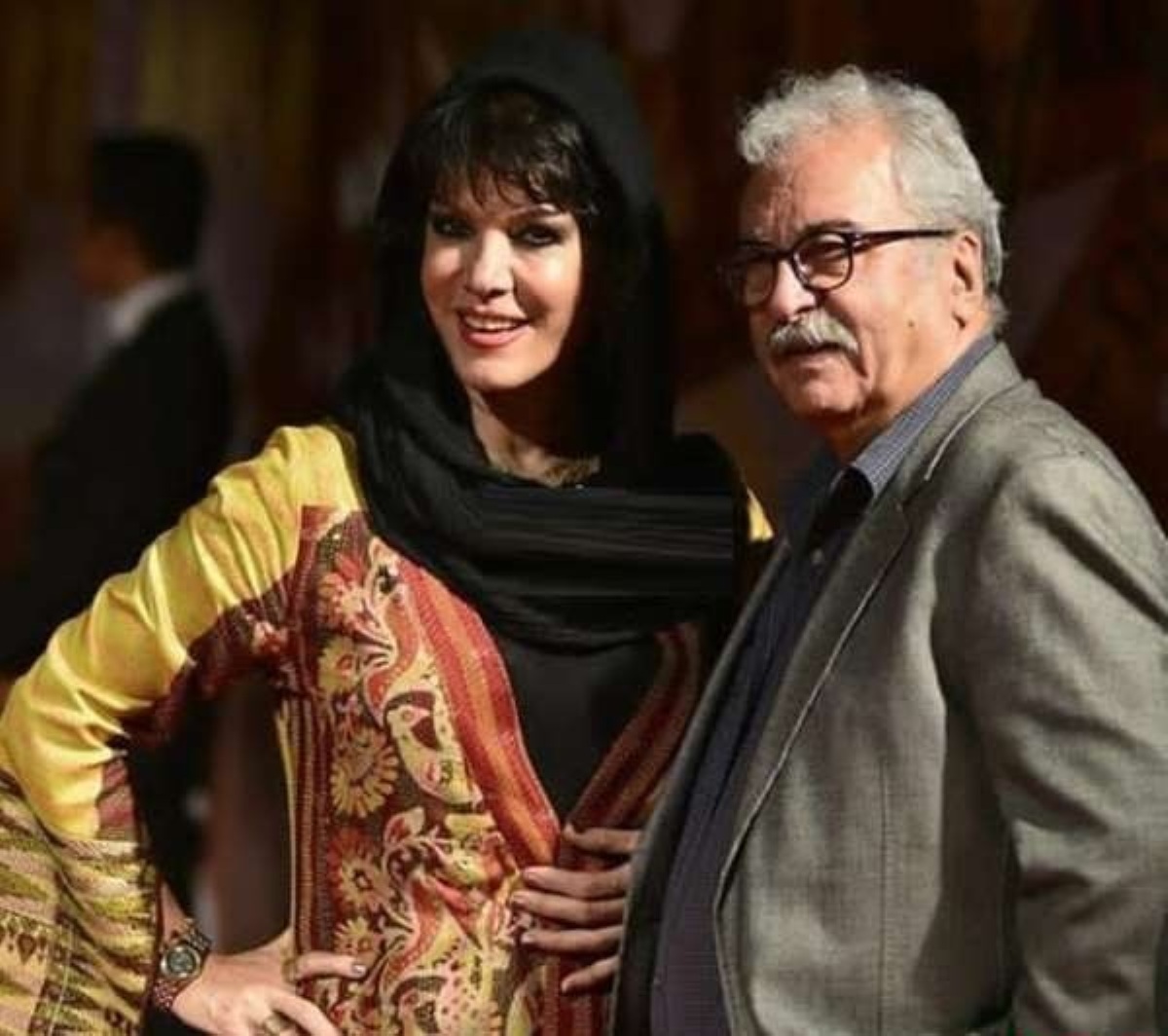 بی‌قراری دردناک فرزانه کابلی هنگام اعلام خبر درگذشت همسرش هادی مرزبان | ویدیو