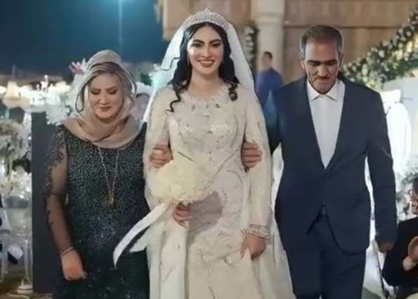 بیوگرافی پدر و مادر مریم مومن؛ مادر و پدر مریم مومن چکاره بودند؟