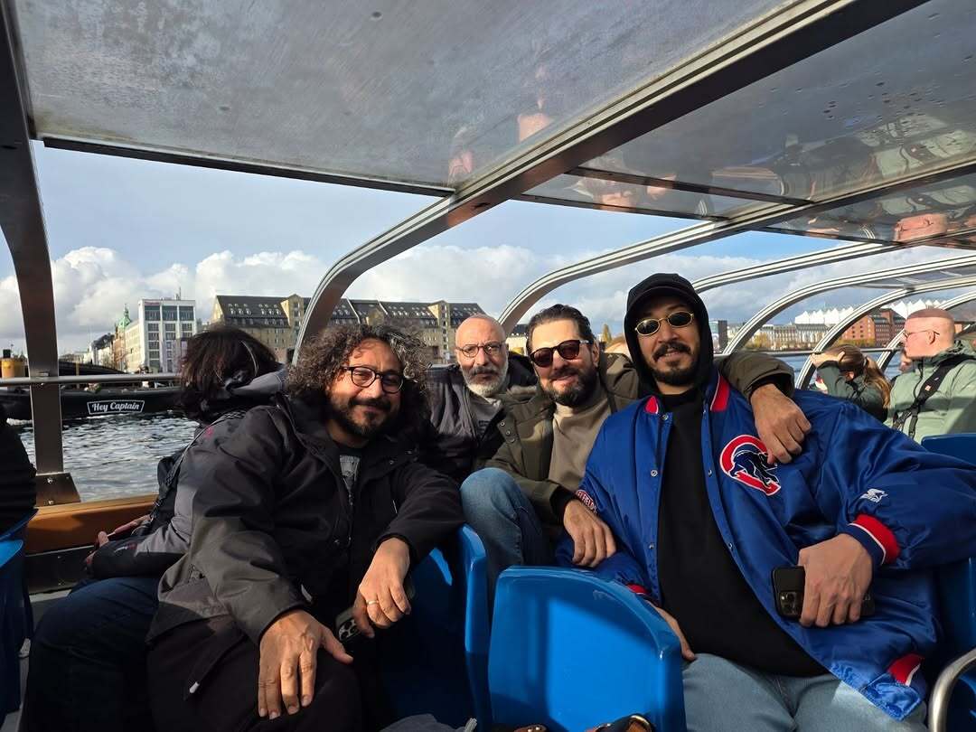 گروه بازیگران و عوامل کنسرت نمایش «سیصد»