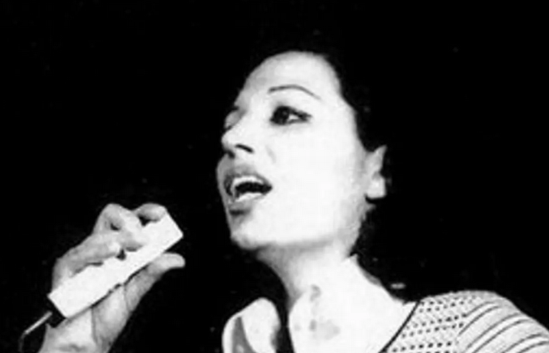 سفر در زمان؛ چهرۀ «سیمین غانم» خوانندۀ قدیمی در 81 سالگی