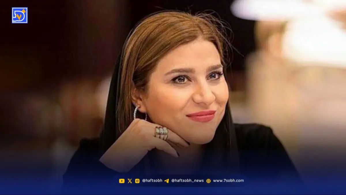 عکس صمیمی سحر دولتشاهی و علی شادمان در ماشین