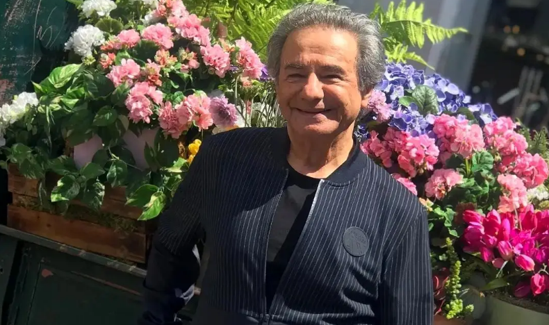 سفر در زمان؛ «عارف خواننده» در دوران نوجوانی؛ اوایل دهه 30