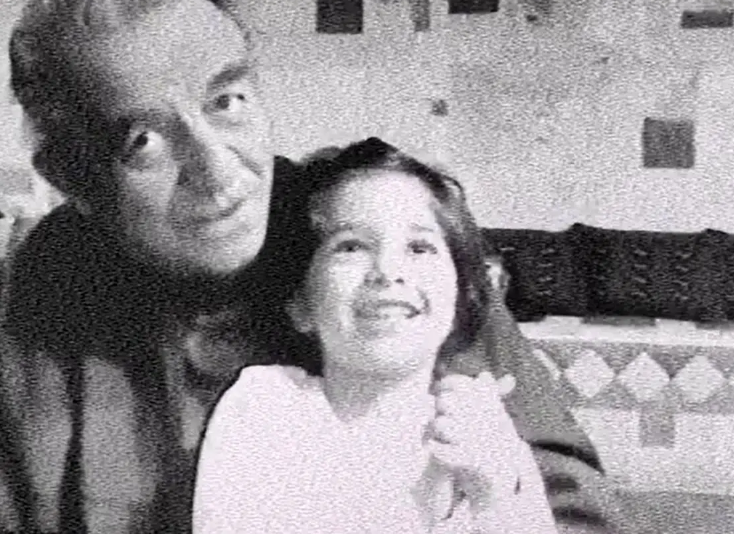 سفر در زمان؛ «دلربا نوذری، نوۀ منوچهر نوذری» بعد از 20 سال در کنار پدرش ایرج