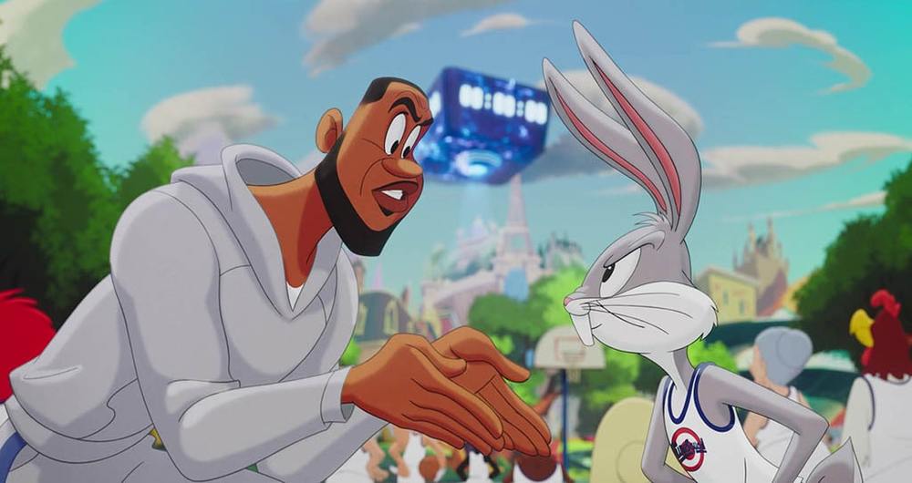 جف برگمن و لبرون جیمز در فیلم سینمایی «هرج و مرج فضایی: میراث جدید» (Space Jam: A New Legacy)