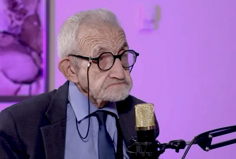 سفر در زمان؛ «اردشیر کاظمی» در 32 سالگی در اولین فیلمش در کنار «جمشید مشایخی»؛ سال 49