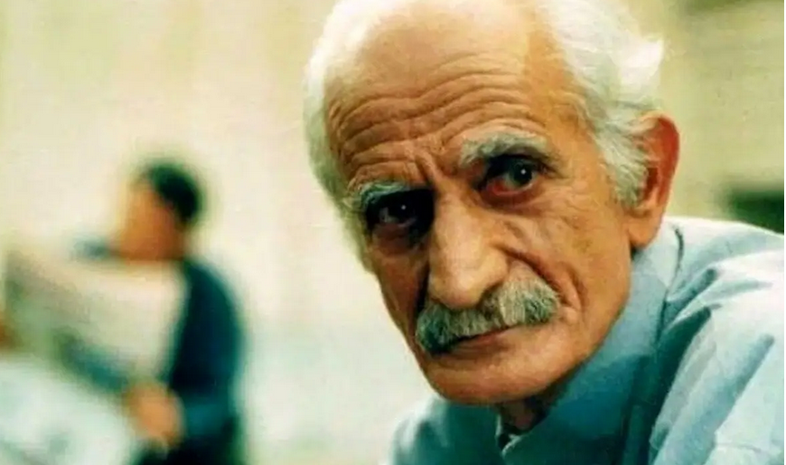 سفر در زمان؛ «کیومرث ملک مطیعی» در دومین فیلم اش در 39 سالگی؛ سال 54