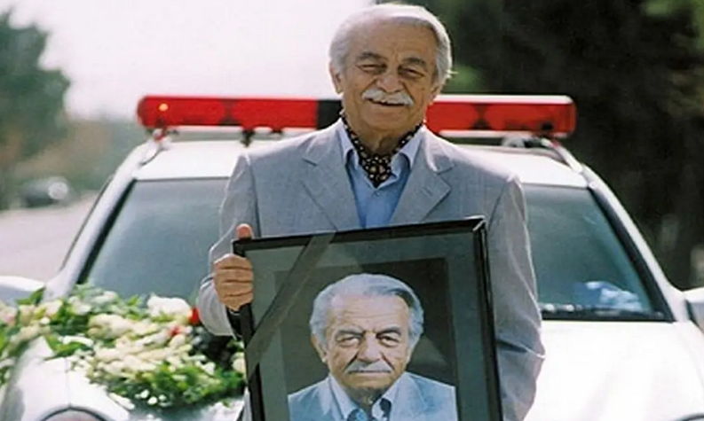 سفر در زمان؛ «منوچهر نوذری» و «گوگوش» در حال اجرای برنامه رادیویی؛ دهۀ 50