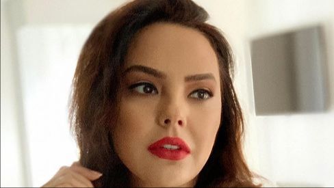 لباس عروس جنجالی و ایرانی ابرو گوندش همسر سابق رضا ضراب