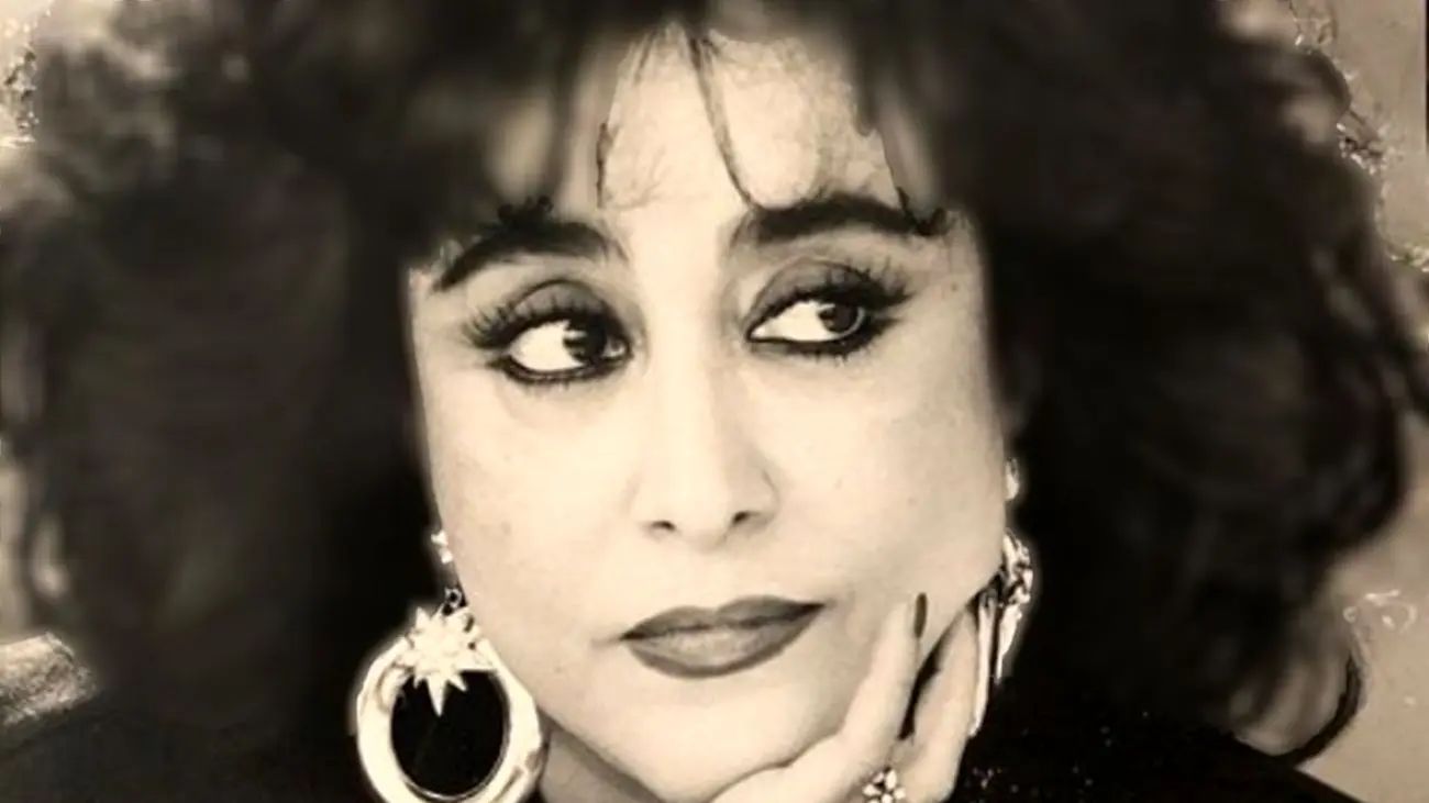 فیلم / حمیرا : شوهرم اخلاق بدی داره نصفه شبا بیدارم میکنه .../ 5 ساله ازدواج کردیم و ... / منوچهر نوذری : خب شوهرتون ... / آقا ظهرها حمیرا نمیذاره ....