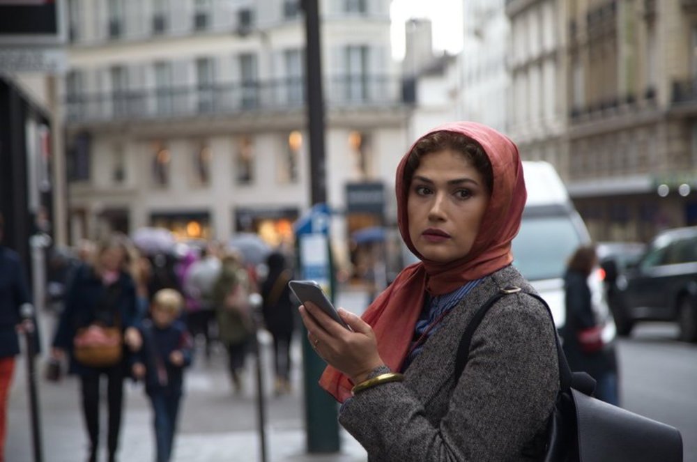 لادن مستوفی در نمایی از فیلم «وقتی برگشتم...»