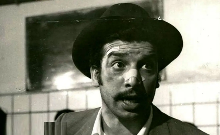 سفر در زمان؛ «بهمن مفید» در مراسم اهدای جوایز فیلم «قیصر»؛ سال 49