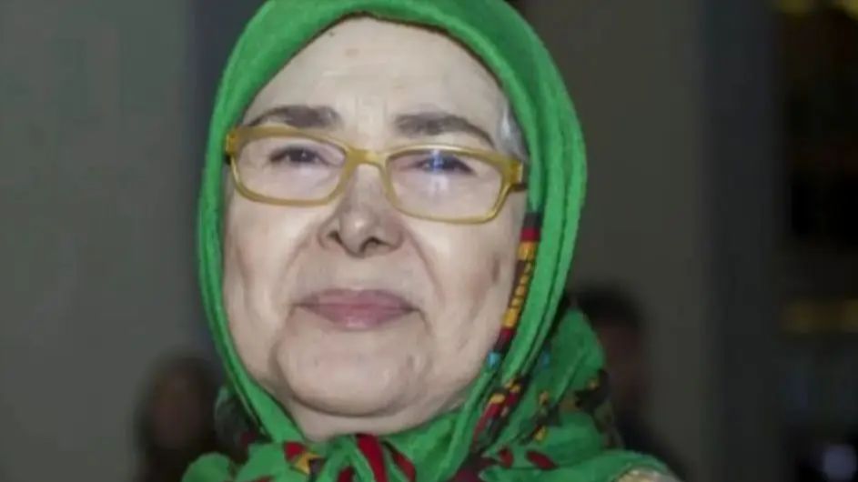 عکس روز | از کودکی تا ۷۰سالگی آفرین عبیسی