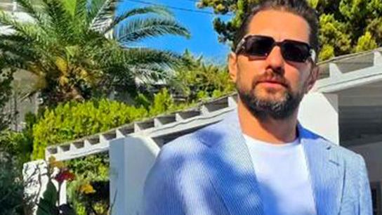 حضور بازیگران در افتتاحیه کافه رستوران بهرام رادان