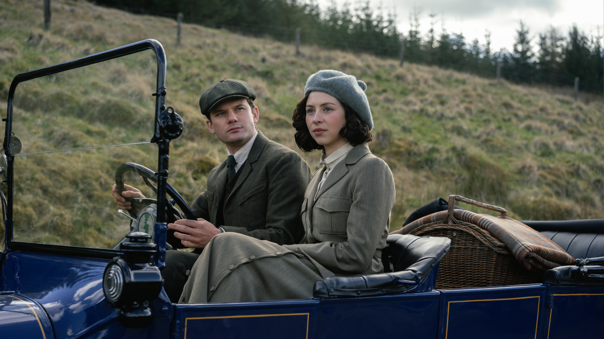 بازگشت صدای راوی به سریال Outlander در پیش‌درآمد Blood of My Blood