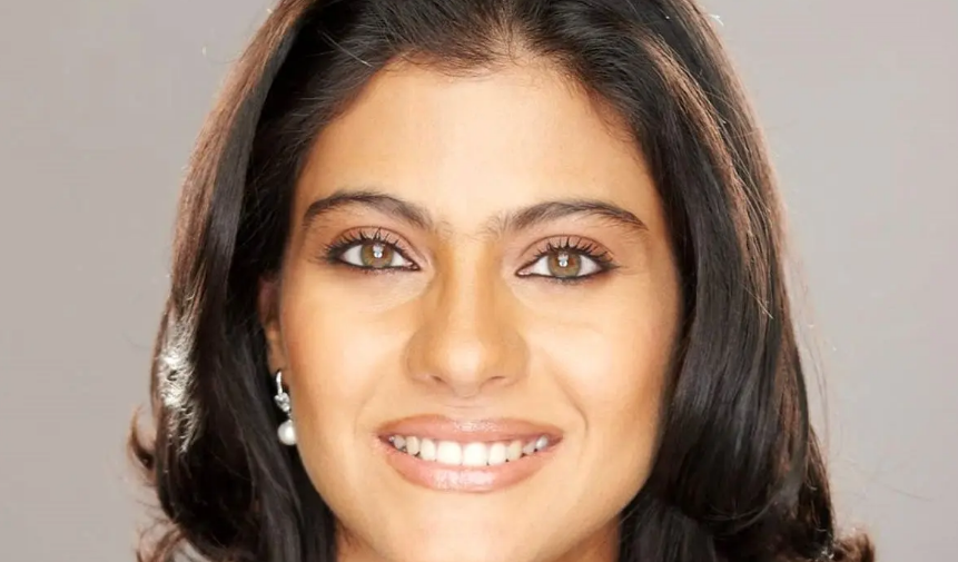 سفر در زمان؛ «کاجول 37 ساله» در حاشیه یک مراسم سینمایی در بمبئی؛ سال 1389