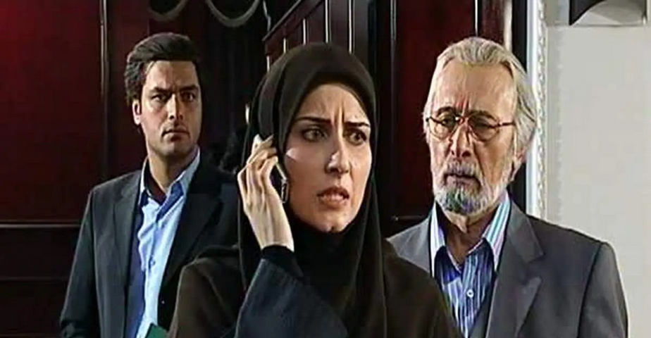اسامی بازیگران فیلم به نام گل سرخ به همراه زمان پخش و تکرار فیلم