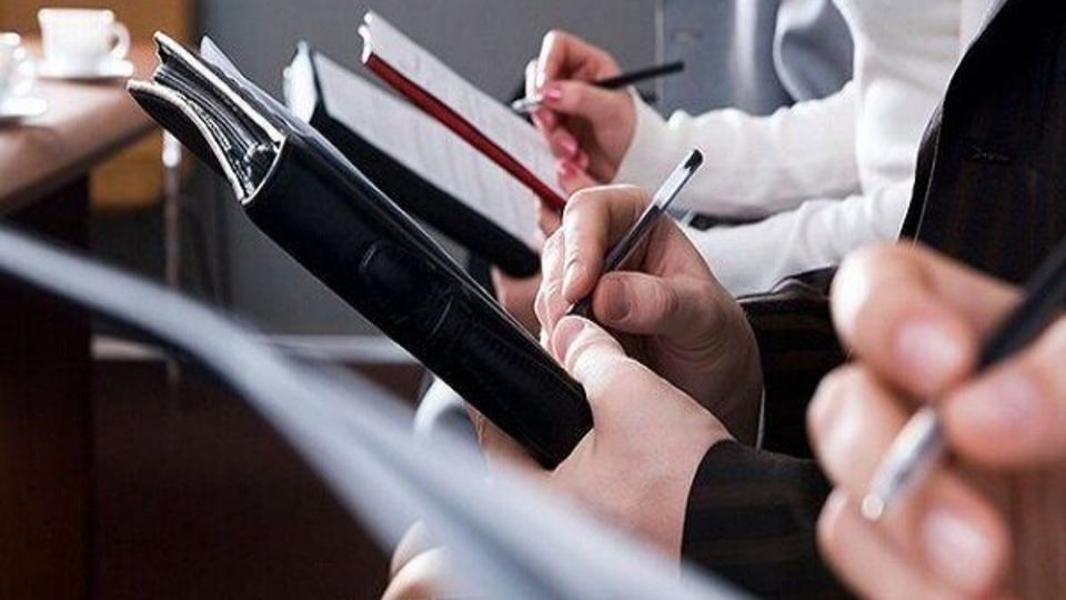 جلوی «منتقدنماها» و «خبرنگارنماها»ی سینمایی را بگیرید!