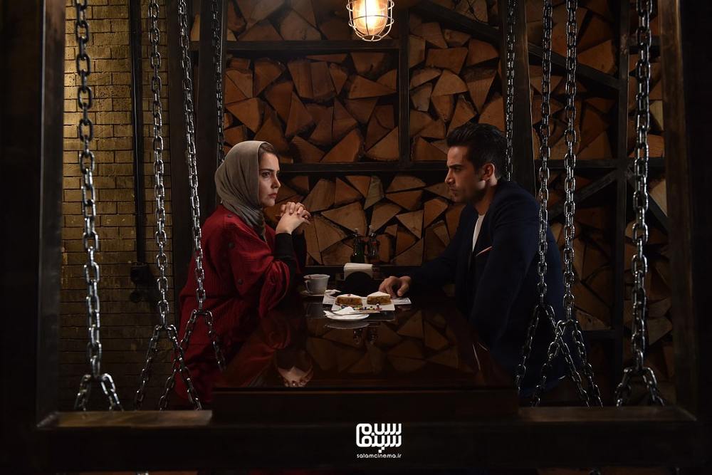آرمان درویش و شبنم قربانی در قسمت ۳ سریال «ملکه گدایان»
