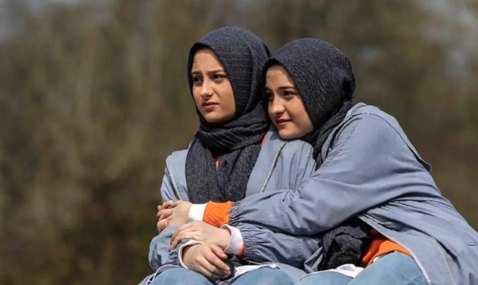 عکس| سفر در زمان؛ «سارا و نیکا» سریال پایتخت در 21 سالگی و در تهران