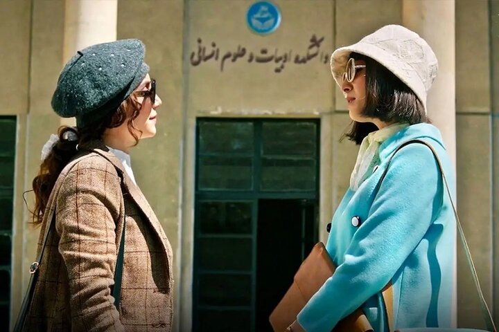طراحی لباس‌های دوره پهلوی جرم است؟