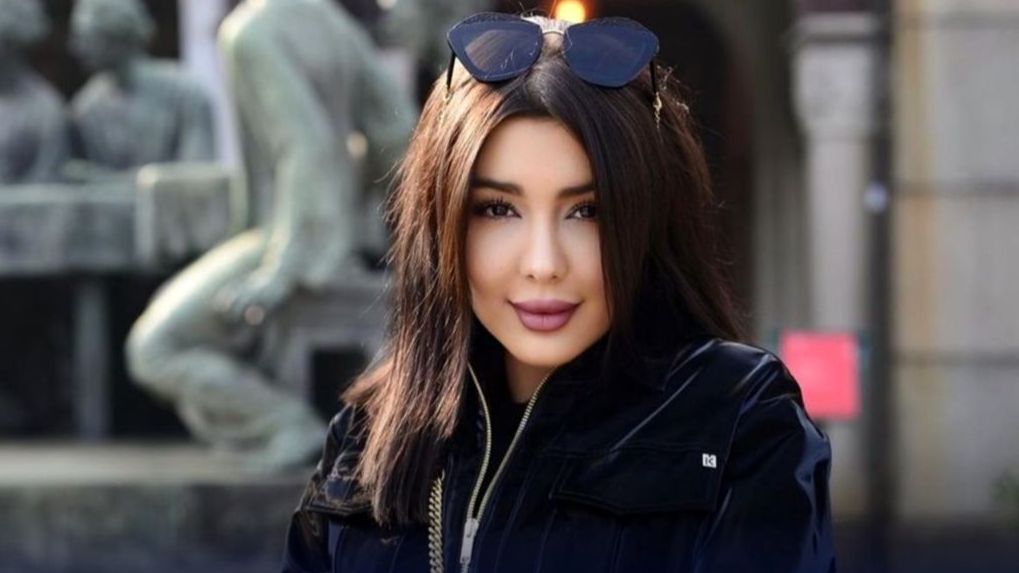 بیوگرافی نیلی افشار مدل، بلاگر و خواننده + حواشی ازدواج دروغین