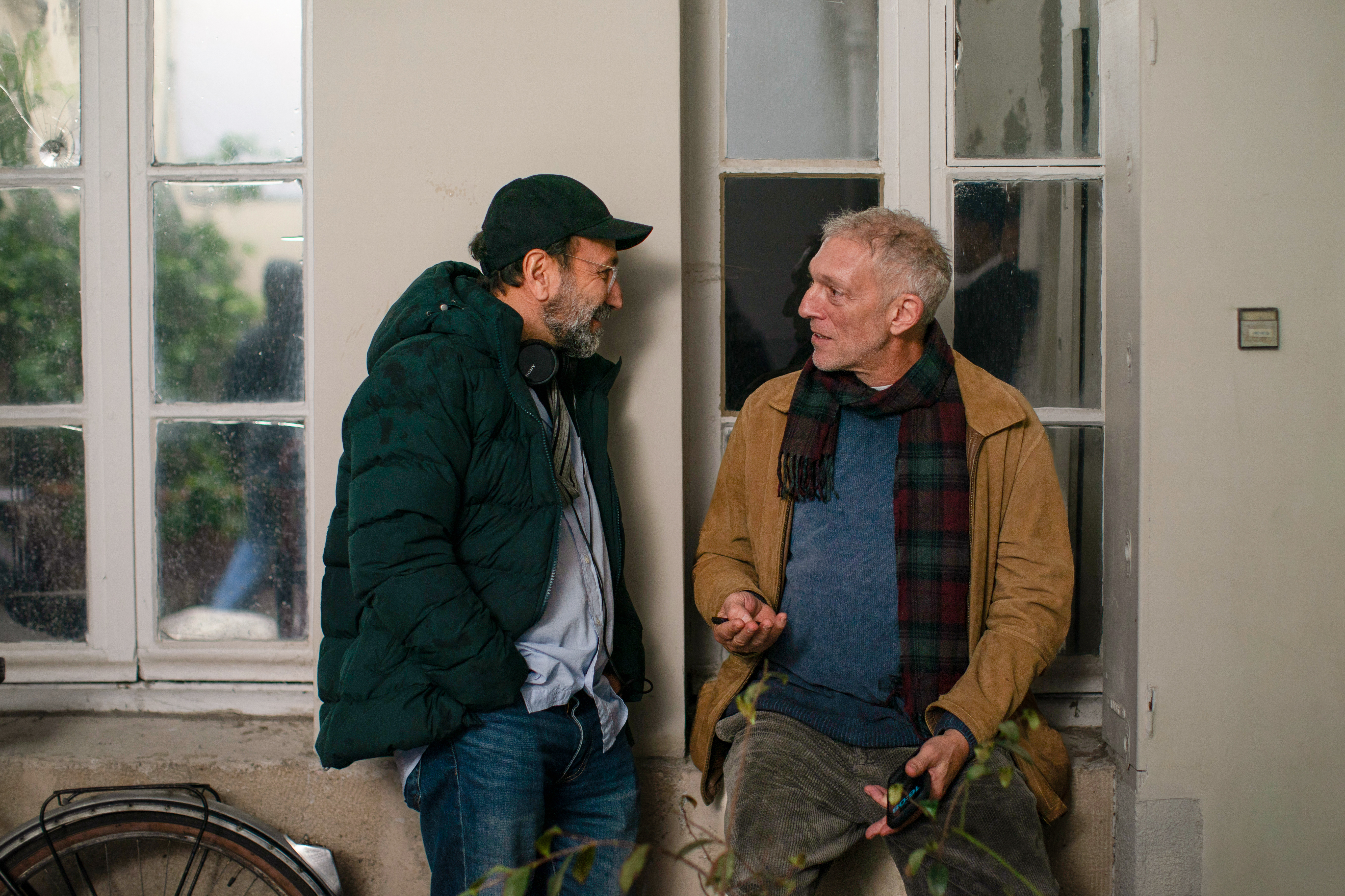 پایان فیلمبرداری فیلم پرستاره اصغر فرهادی در پاریس + تازه ترین تصاویر از پشت صحنه داستان های موازی