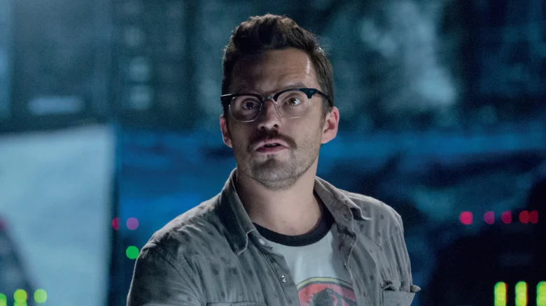 چرا Jake Johnson در Jurassic World Dominion حضور نداشت؟