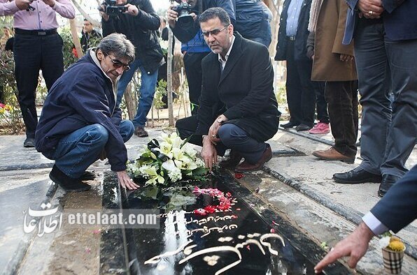 عکس‌های ناصر تقوایی: از نفرین بهروز وثوقی تا بدرقه خسرو شکیبایی!