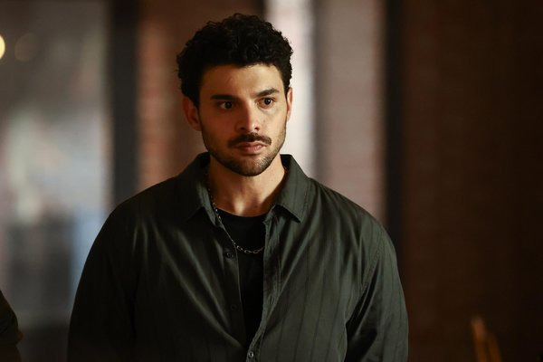 خالد اوزگور ساری