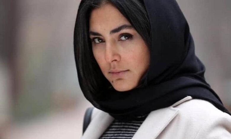 قاب تلخِ هدی زینالعابدین با پدر و مادر مرحومش