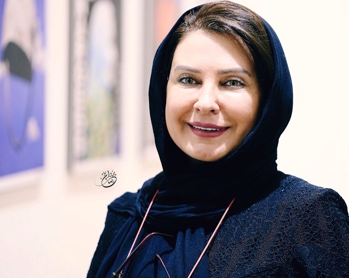 سفر در زمان؛ چهرۀ خندان «لعیا زنگنه» در پشت‌صحنۀ «قهوه تلخ»؛ سال 89