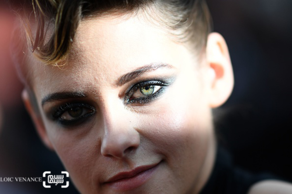 کریستن استوارت در فرش قرمز فیلم «همه میدانند» و افتتاحیه جشنواره کن 2018