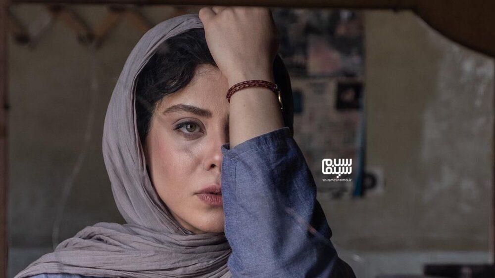 هم‌خوانی الهام اخوان در کنسرت اشوان