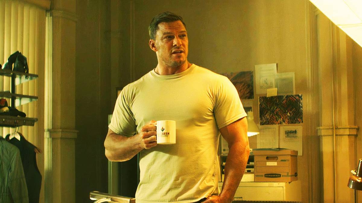 آلن ریچسون: آمازون صحنه‌های اکشن فصل سوم Reacher را اصلاح کرد