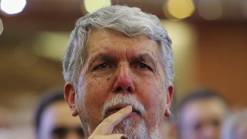 اعلام استیضاح وزیر ارشاد توسط یک نماینده پایداریچی / علت استیضاح وزیر پزشکیان چیست؟