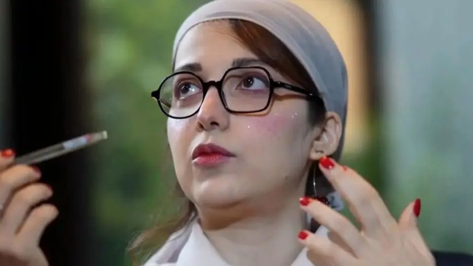 نگاه روز |نمایی از استایل اسپرت و جذاب روشنک گرامی در کنار امیرحسین فتحی