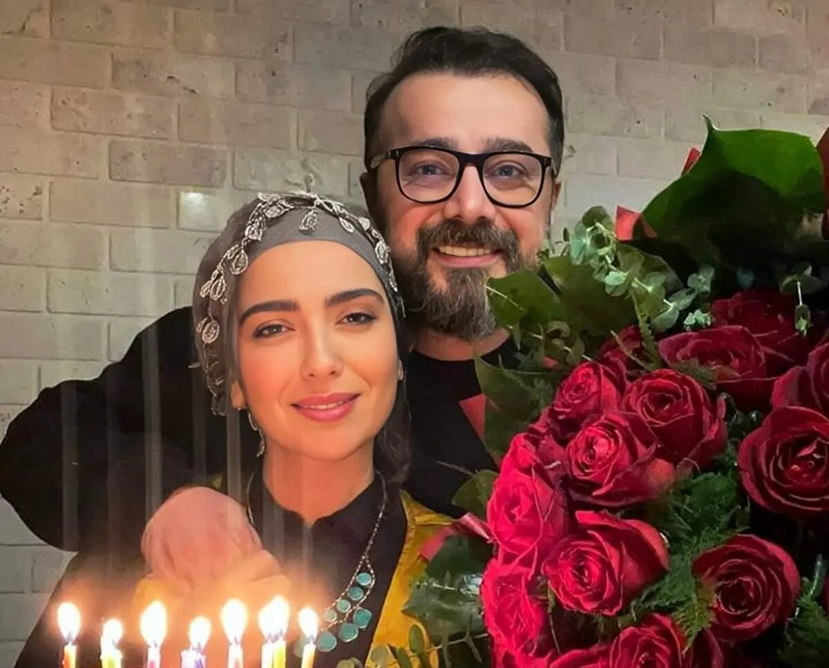 مونا کرمی و سپند امیرسلیمانی از حس زیبای پدر و مادر شدن می‌گویند + عکس