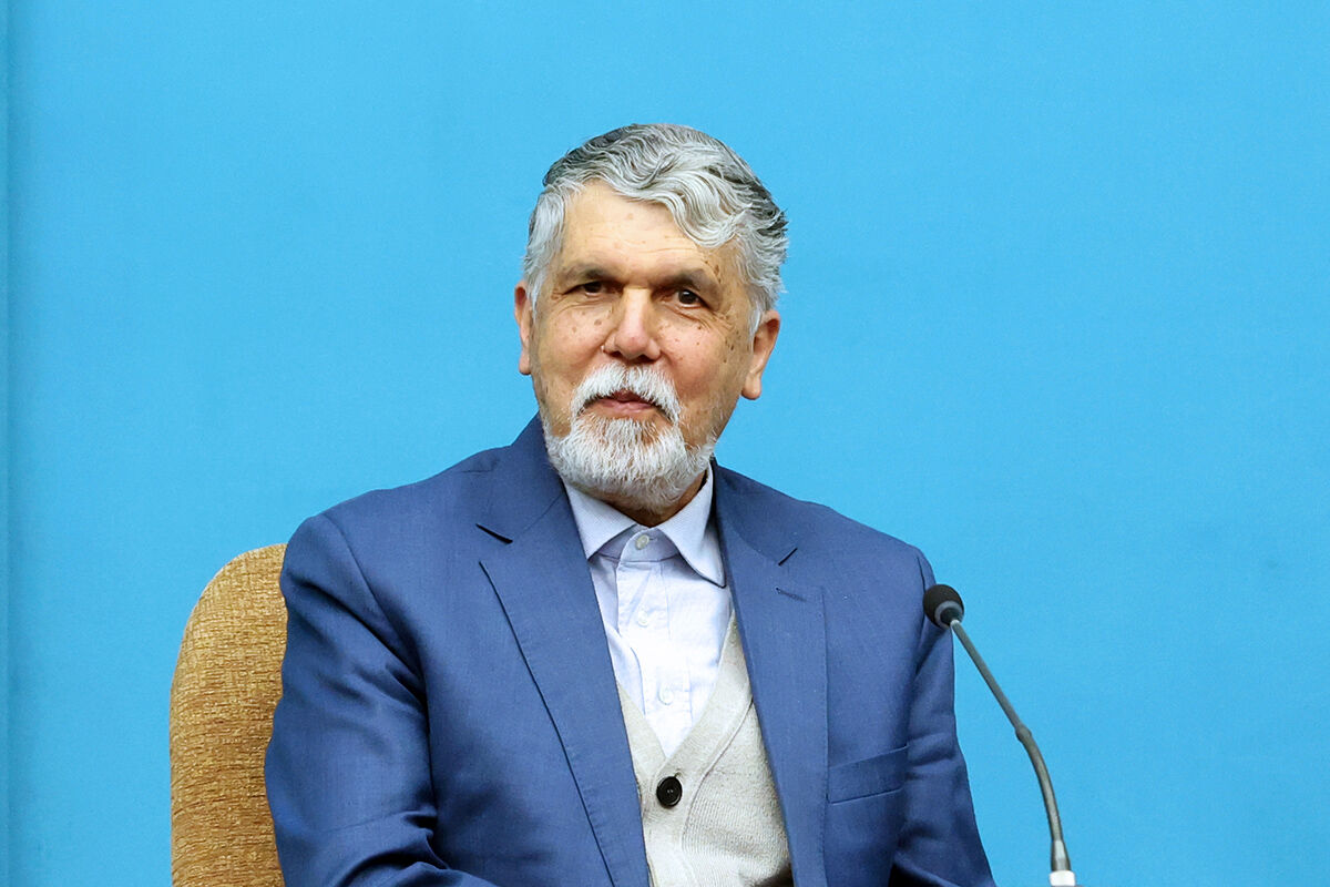 اتفاق غیرمنتظره در نشست خبری وزیر ارشاد