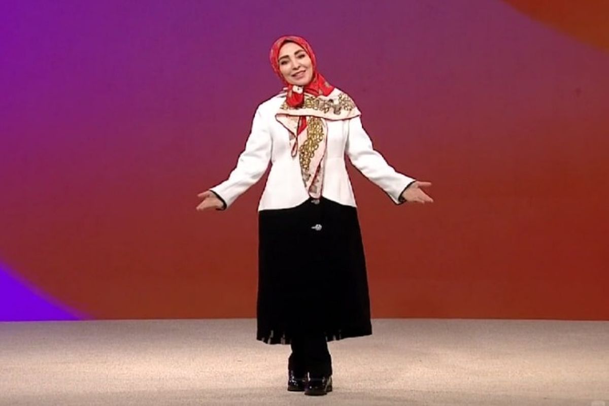 ژیلا صادقی و جمعی از بلاگرهای اینستاگرامی در بینالحرمین