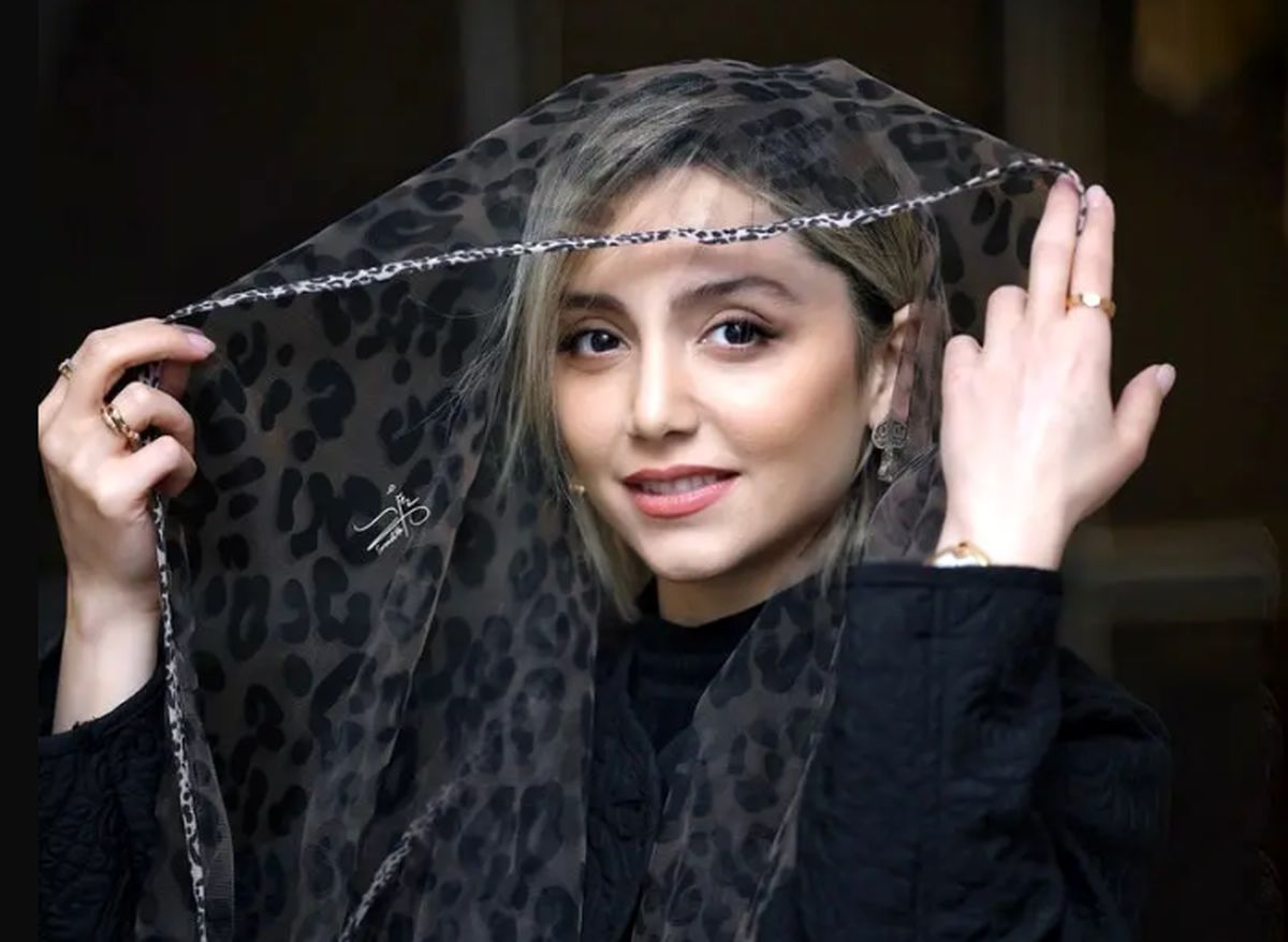 فیلم چهره ناراحت نازنین بیاتی در یک مجلس ختم
