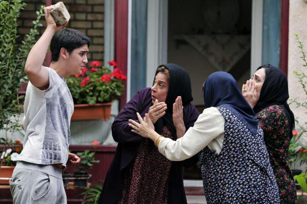 نمایی از فیلم سینمایی «نیمه شب اتفاق افتاد»