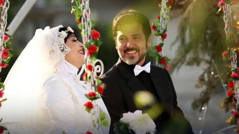 آلبوم عروسی کوروش تهامی و همسر غیرواقعی اش