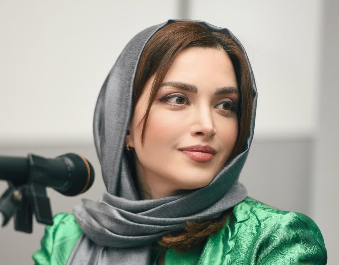 عکس تولد صمیمانه پدر و دختری؛ بهنوش طباطبایی و پدرش در روز تولد مشترک‌شان