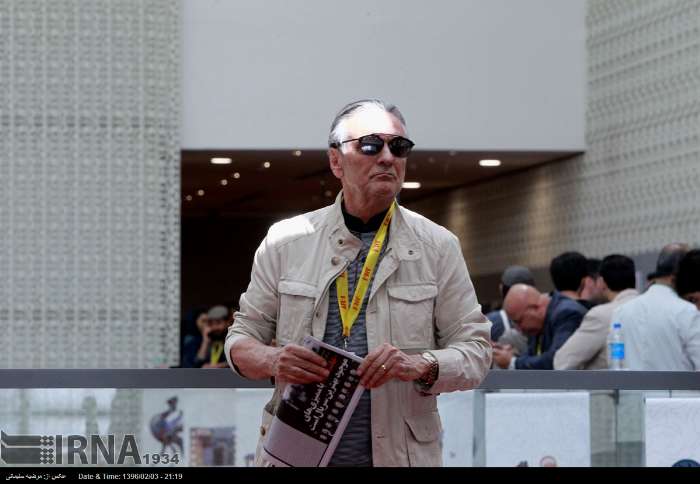 همایون ارشادی در بهشت سکینه کرج به خاک سپرده می شود