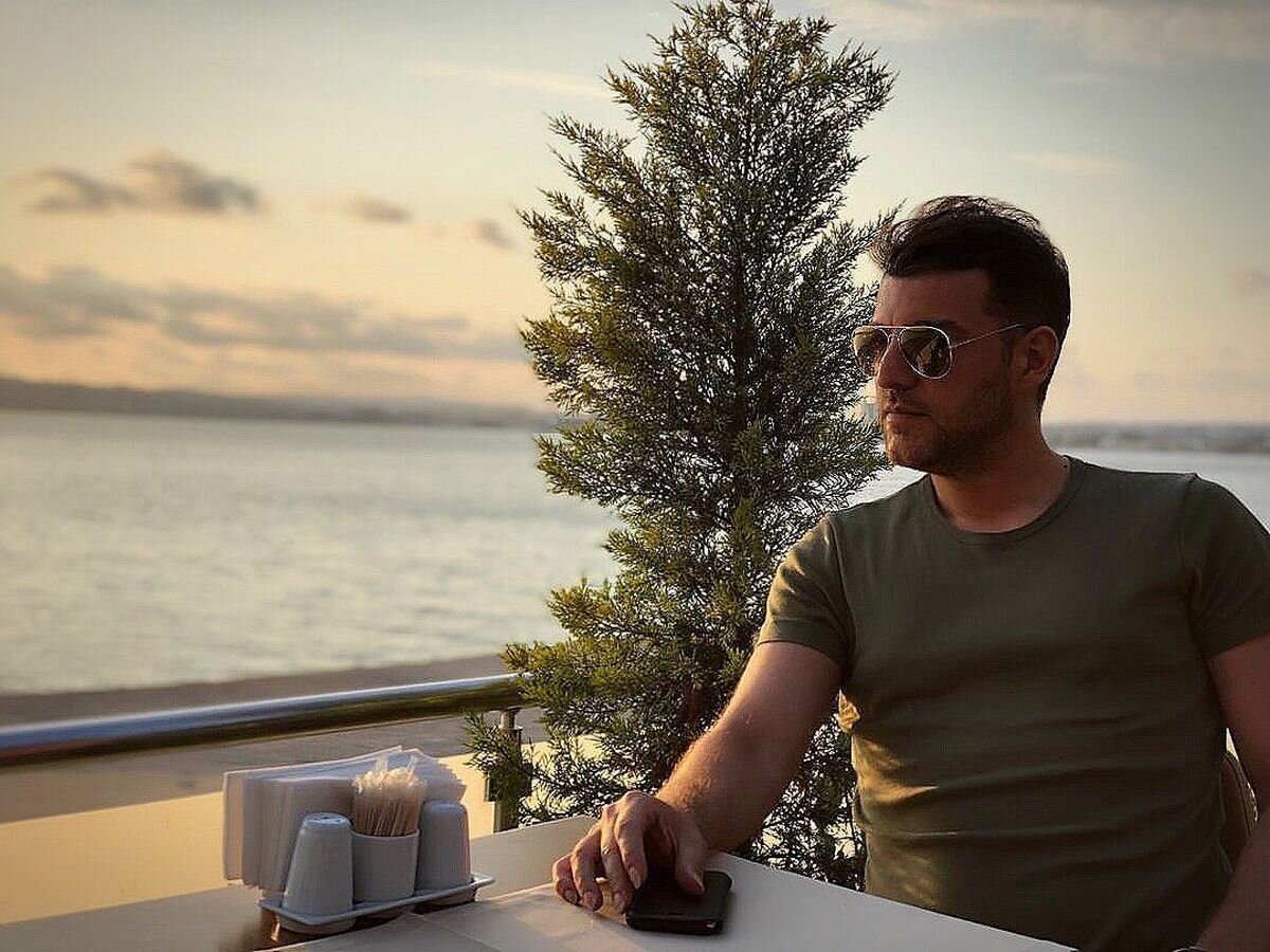 باربد بابایی